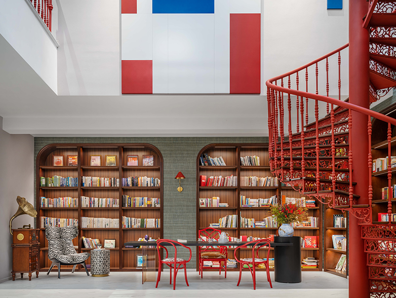 尚层别墅装饰 | 海晏春秋丨600㎡蒙德里安风别墅装修，色块装点的艺术之家